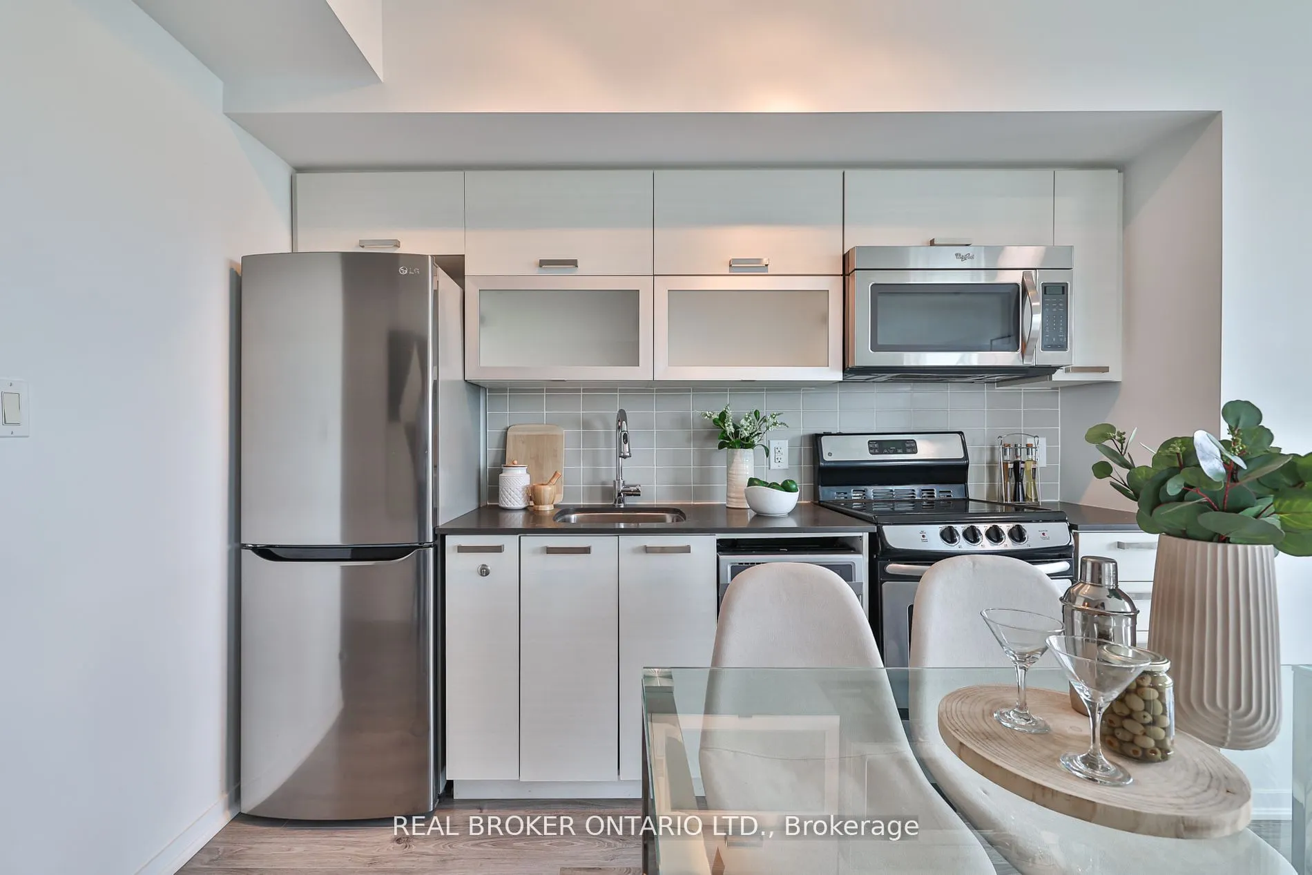 68 Abell Street, #1129