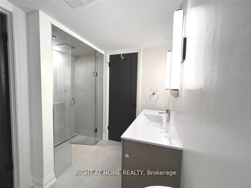 31 Oriole Parkway, #Bsmt