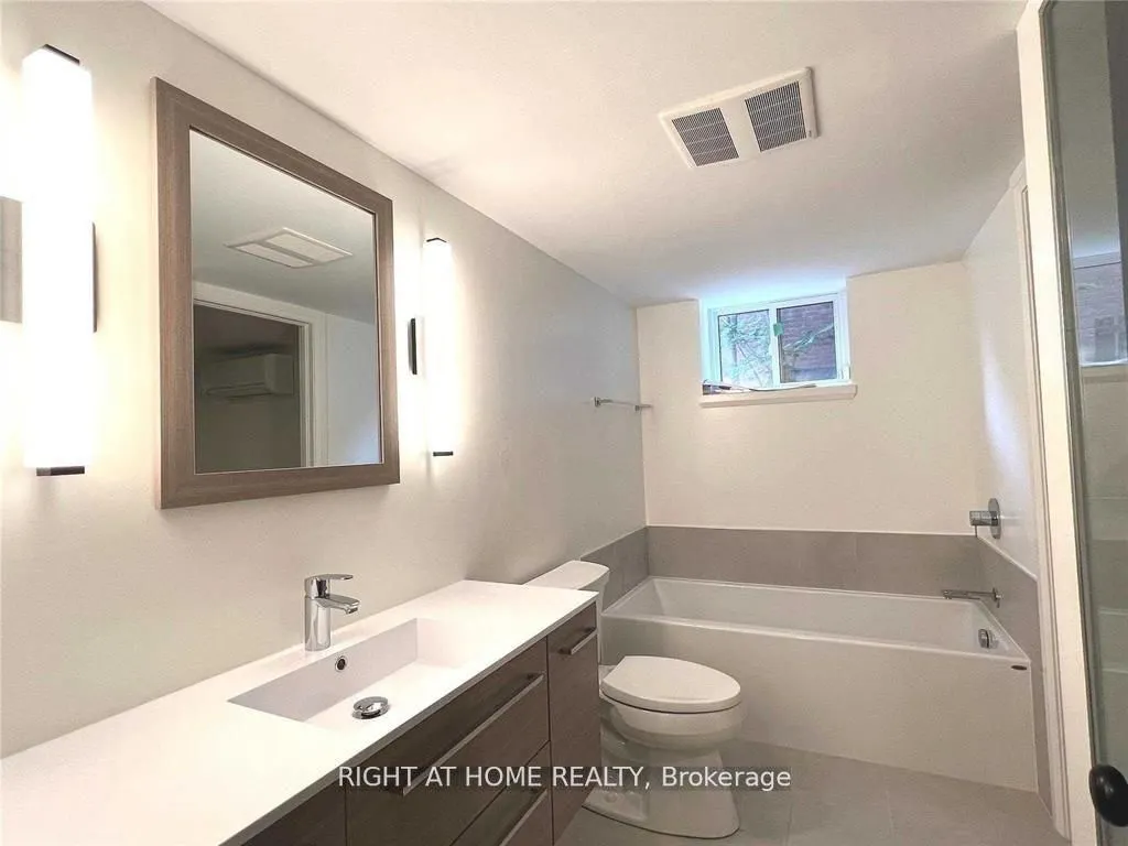 31 Oriole Parkway, #Bsmt
