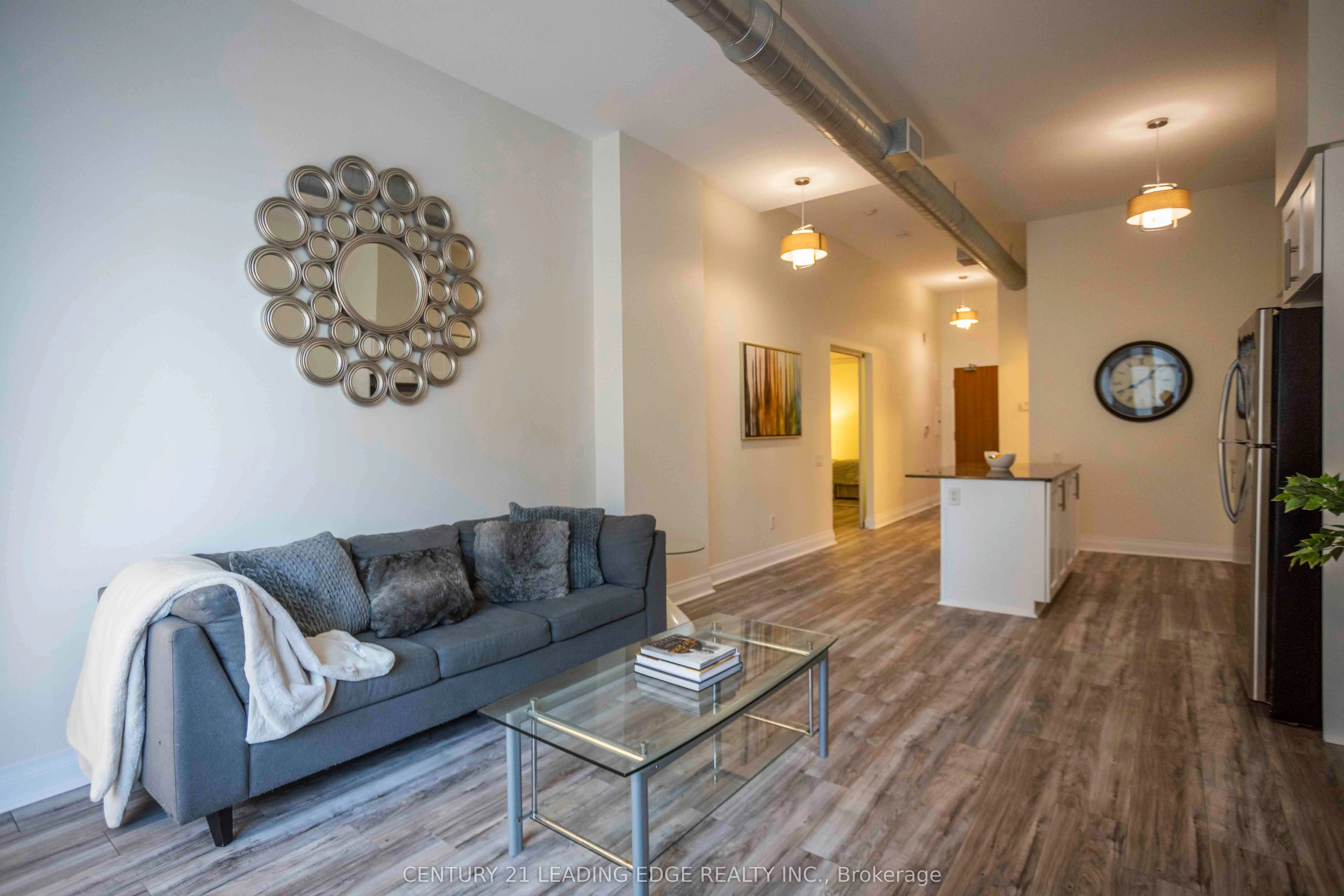 2191 Yonge Street, #L5