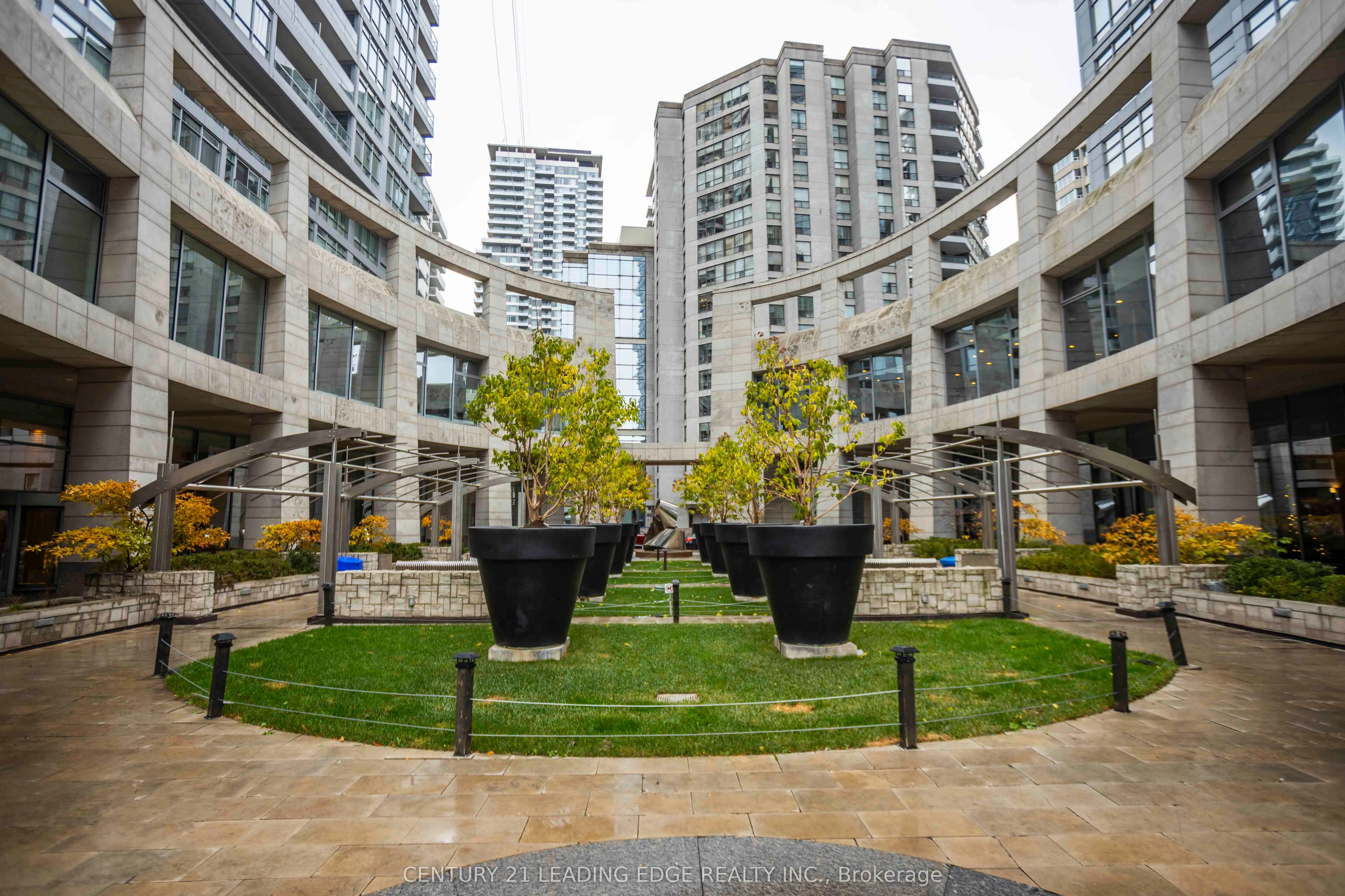 2191 Yonge Street, #L5