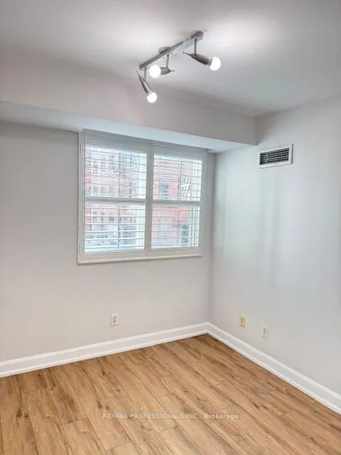 323 Richmond Street, #307