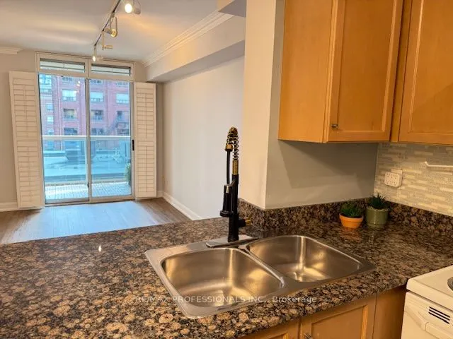323 Richmond Street, #307