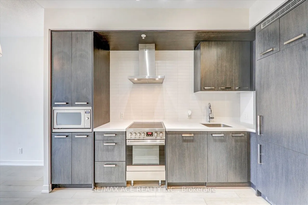 455 Front Street E, #S317