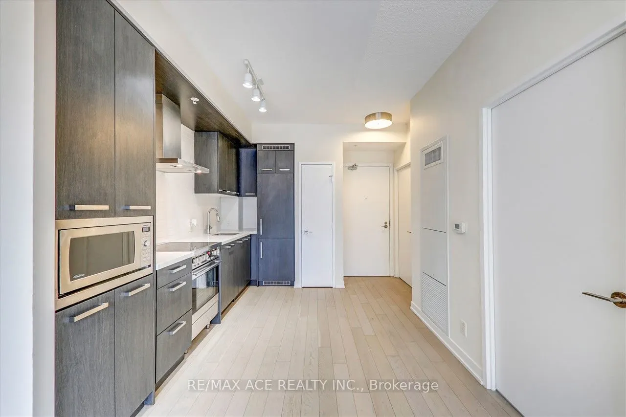 455 Front Street E, #S317