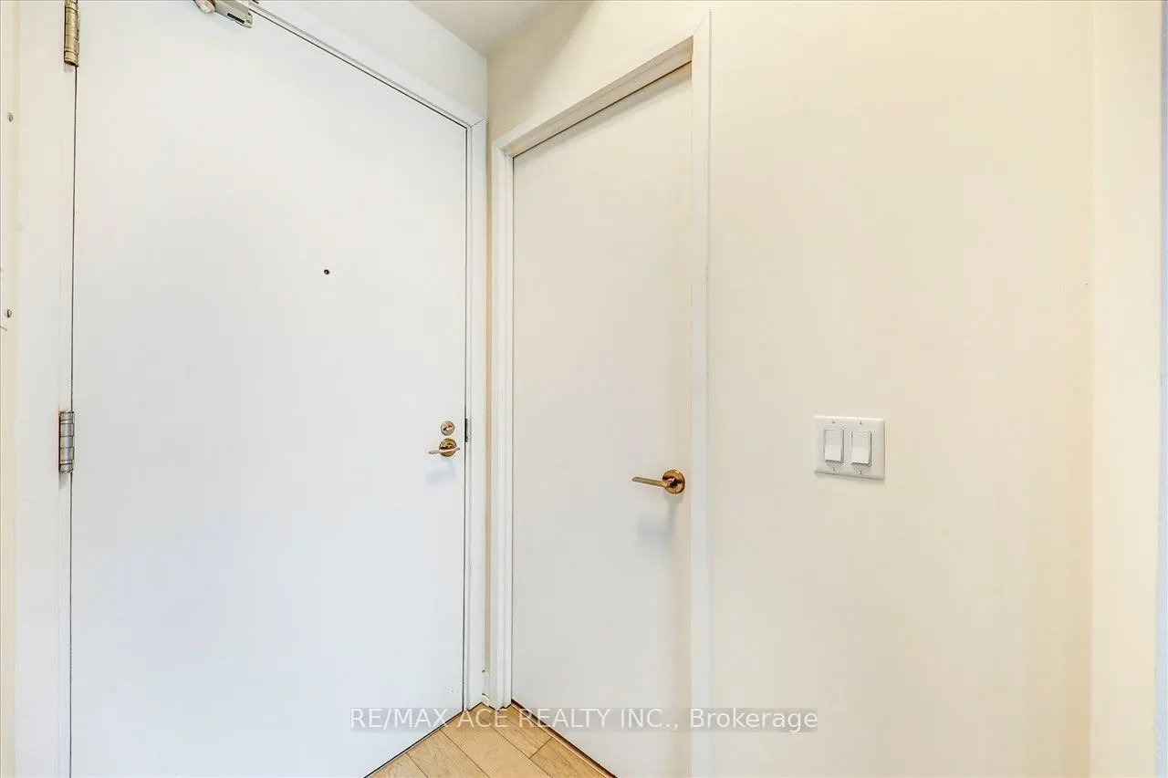 455 Front Street E, #S317