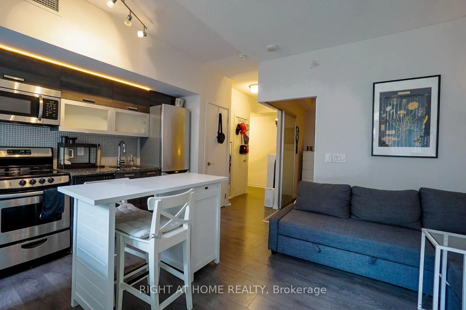 36 Lisgar Street, #601W
