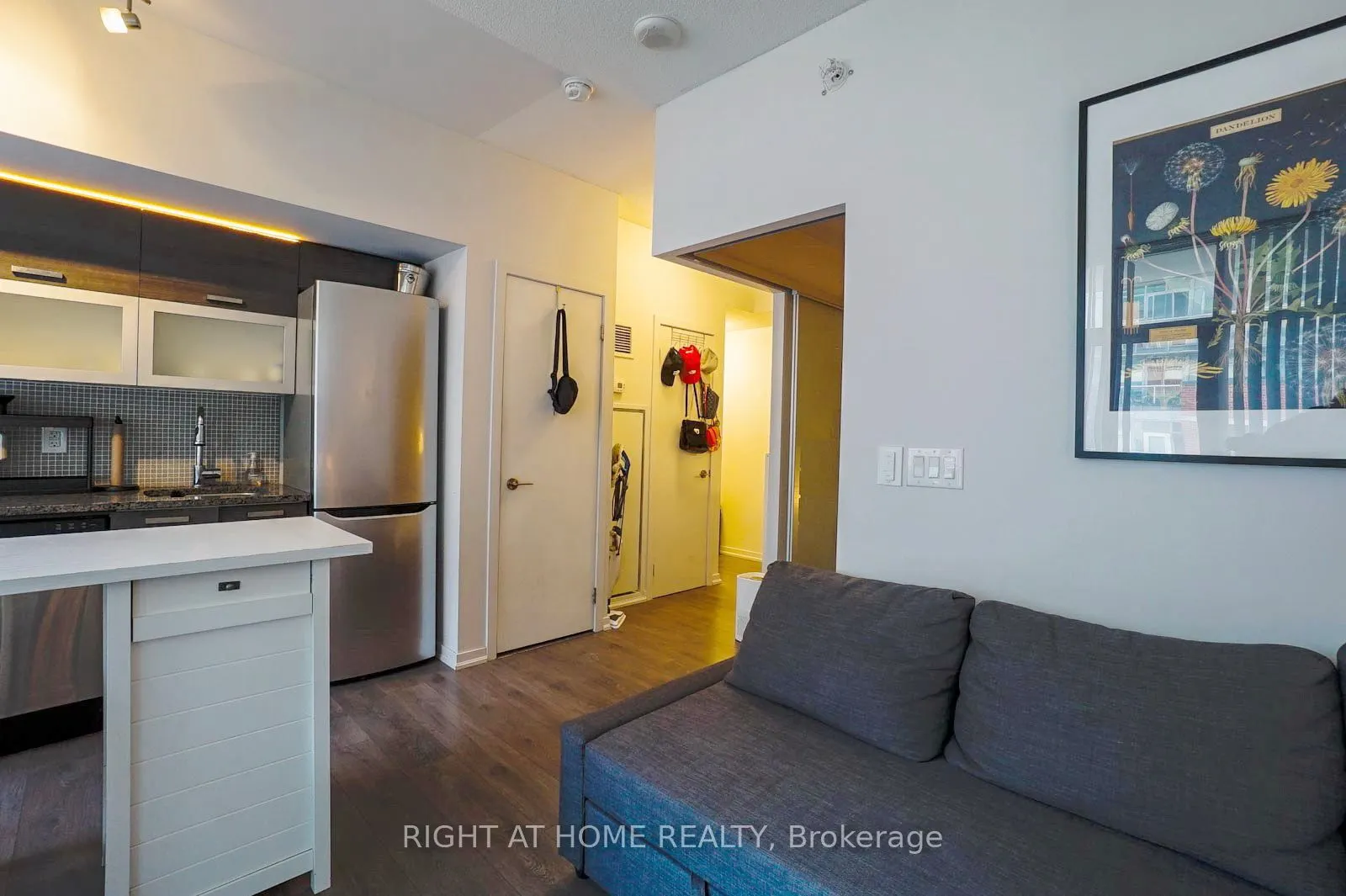 36 Lisgar Street, #601W