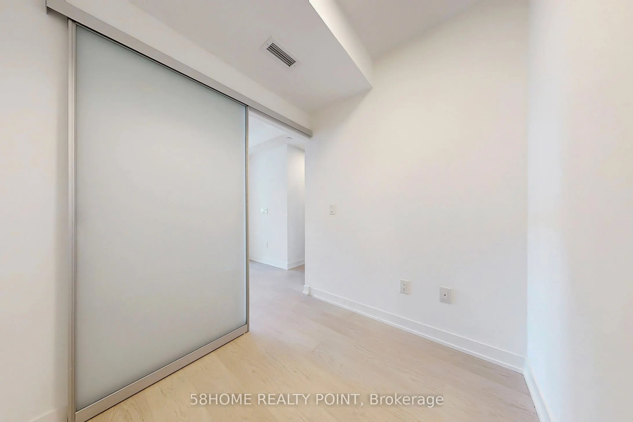 252 Church Street, #Ph00