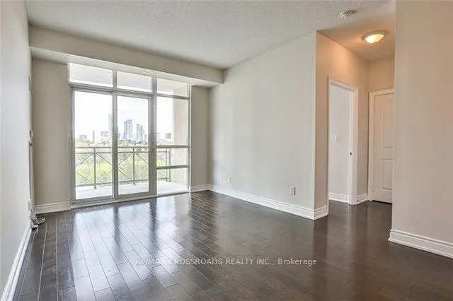 10 Bloorview Place, #716