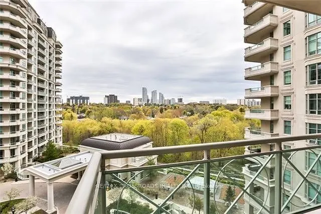 10 Bloorview Place, #716