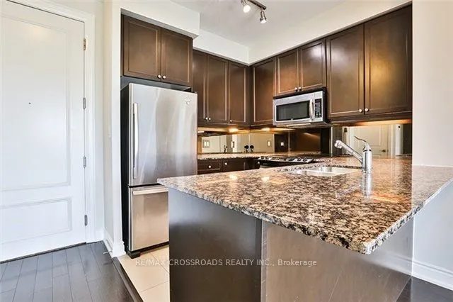 10 Bloorview Place, #716
