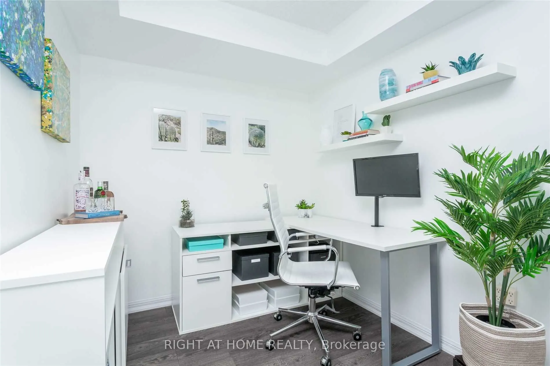 125 Western Battery Road, #715