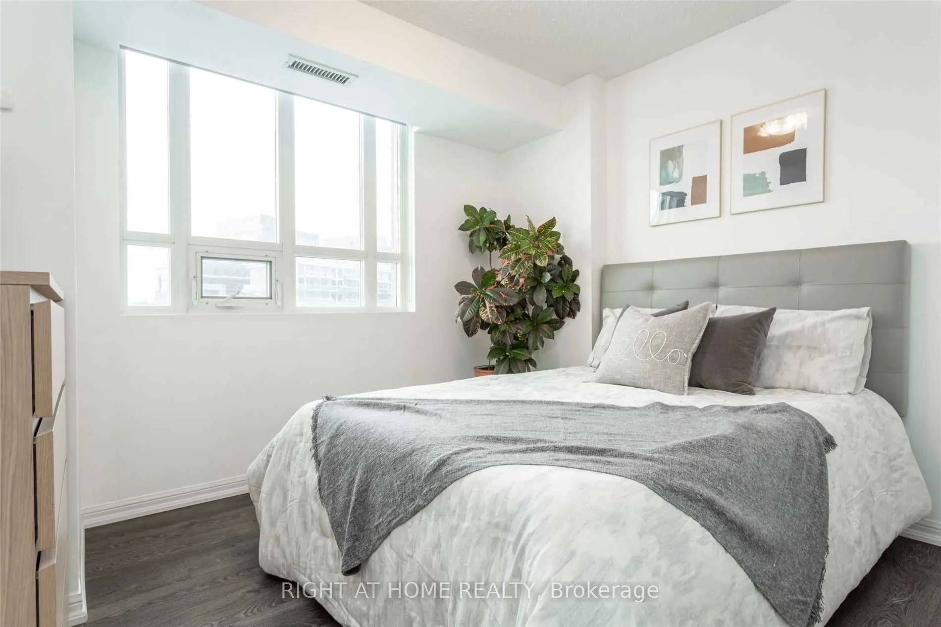 125 Western Battery Road, #715
