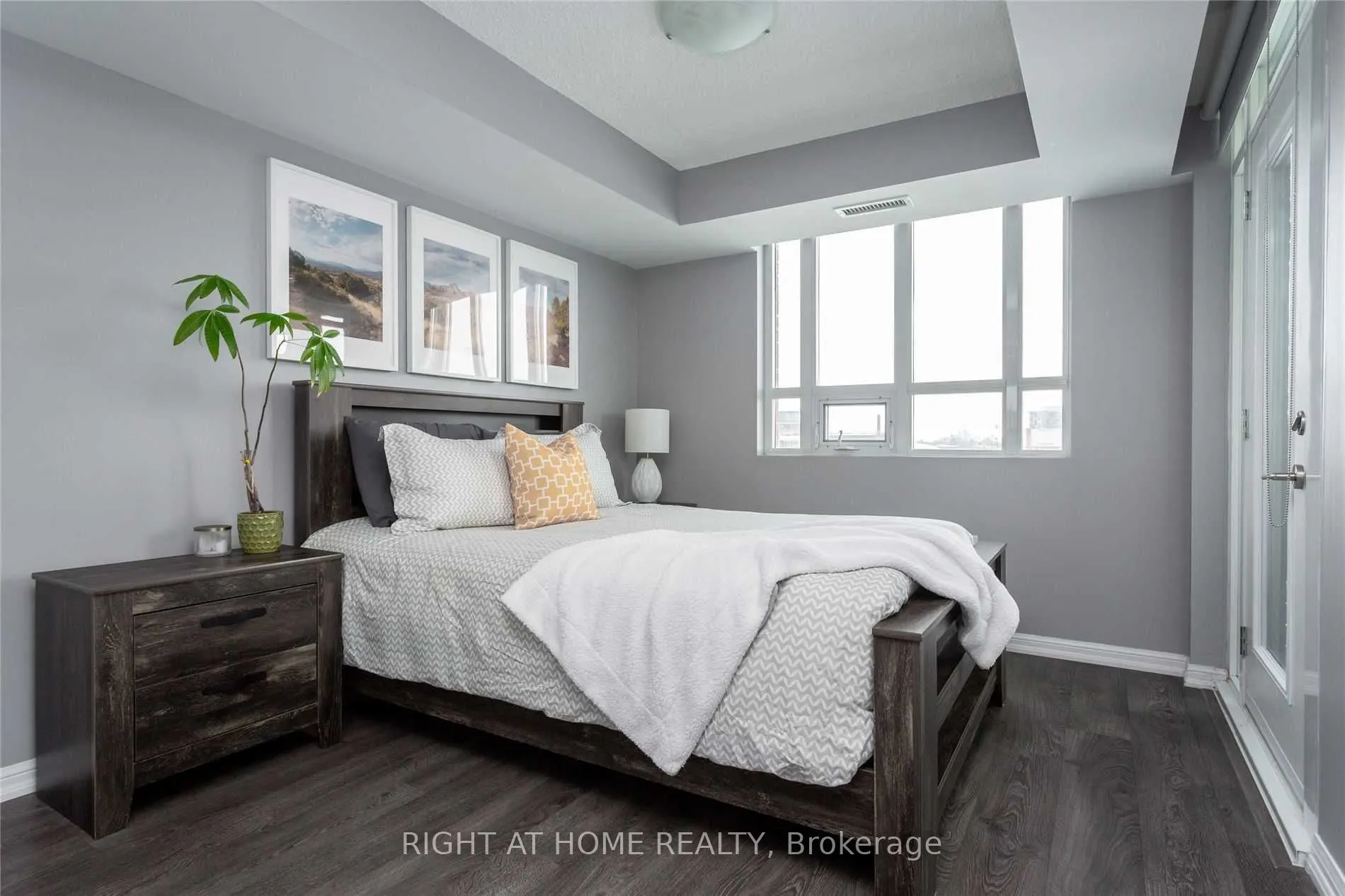 125 Western Battery Road, #715