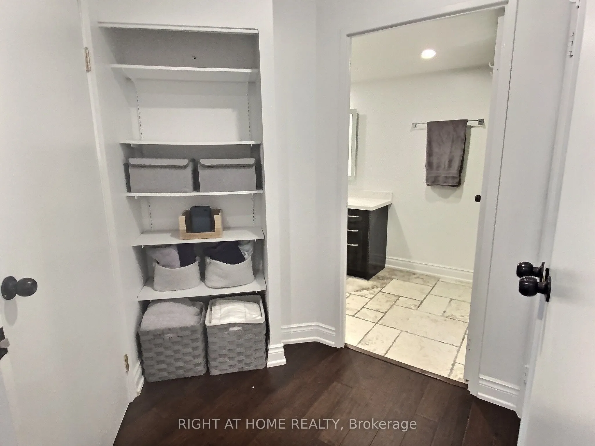 192 Jarvis Street, #1004