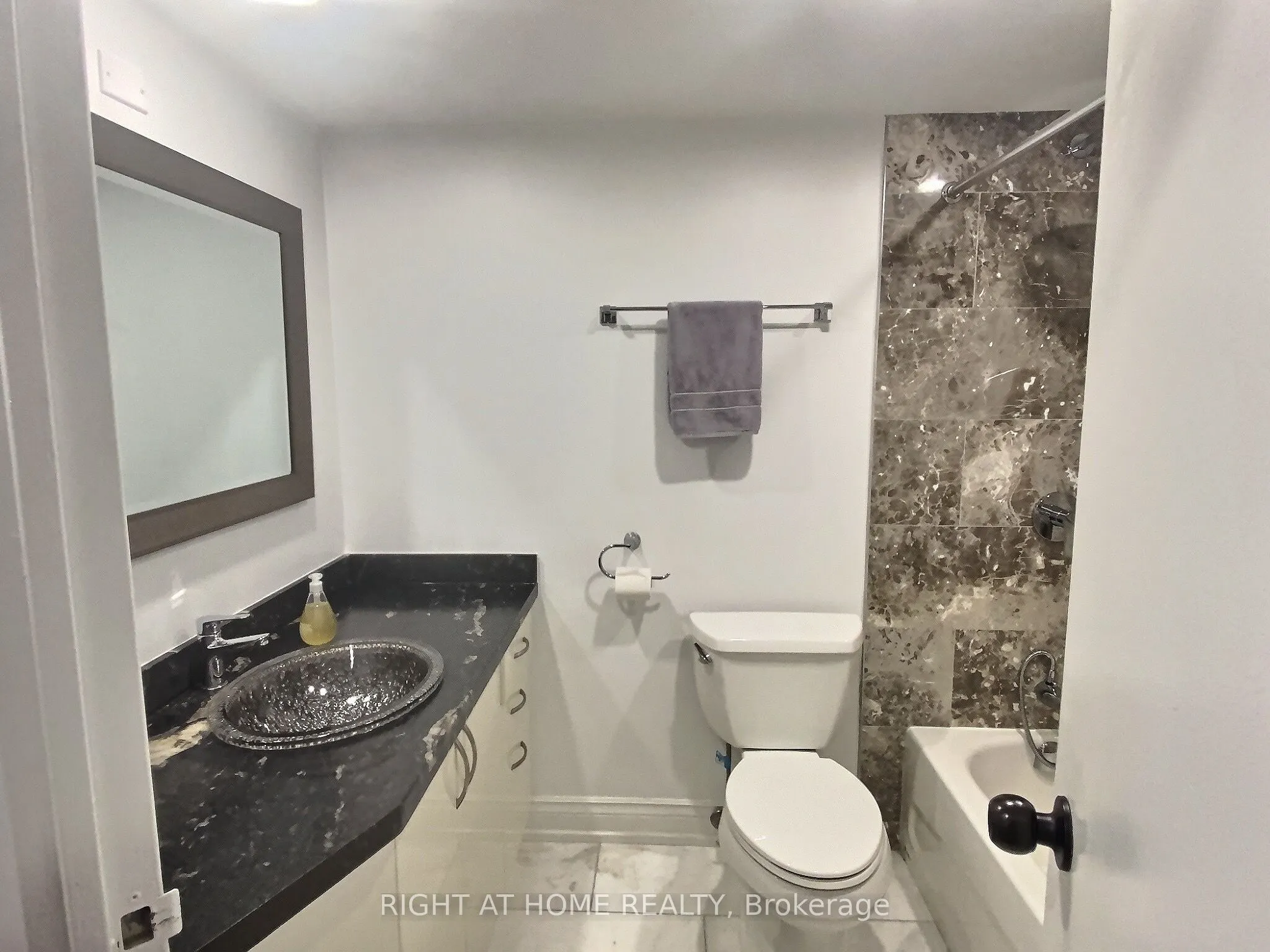 192 Jarvis Street, #1004