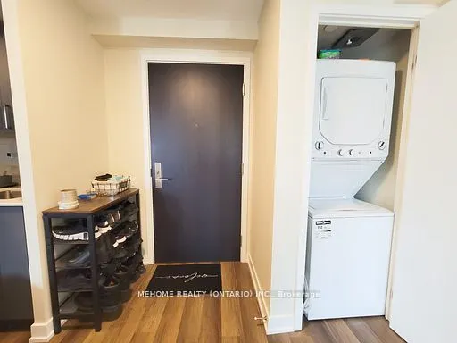 38 Monte Kwinter Court, #903