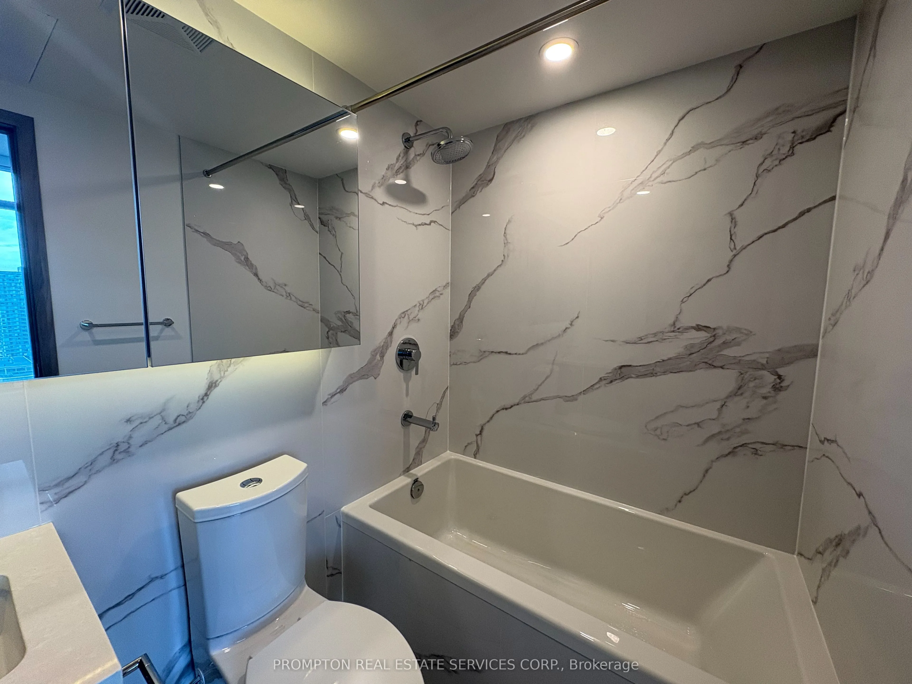 1 Concord Cityplace Way, #3803
