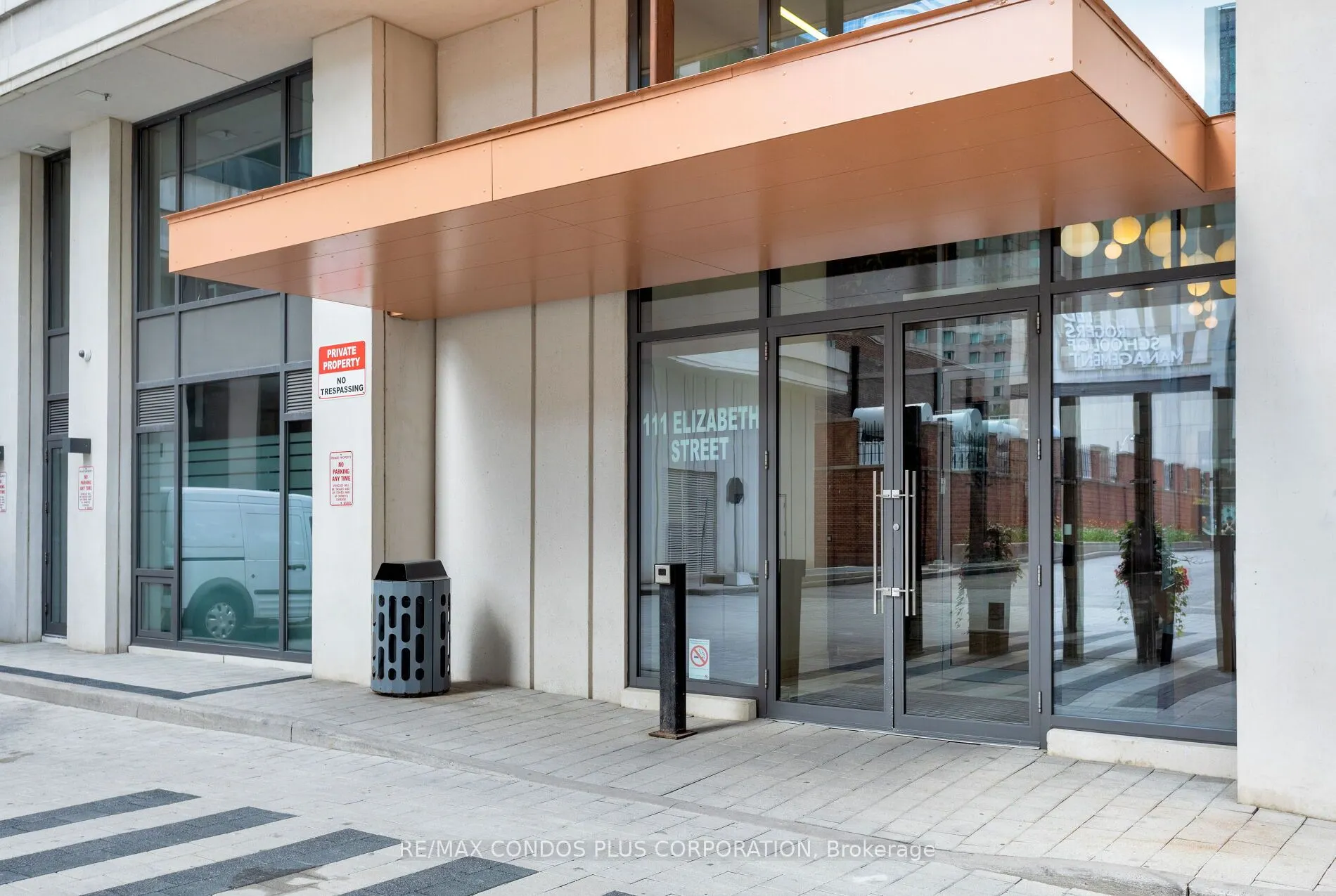 111 Elizabeth Street, #101