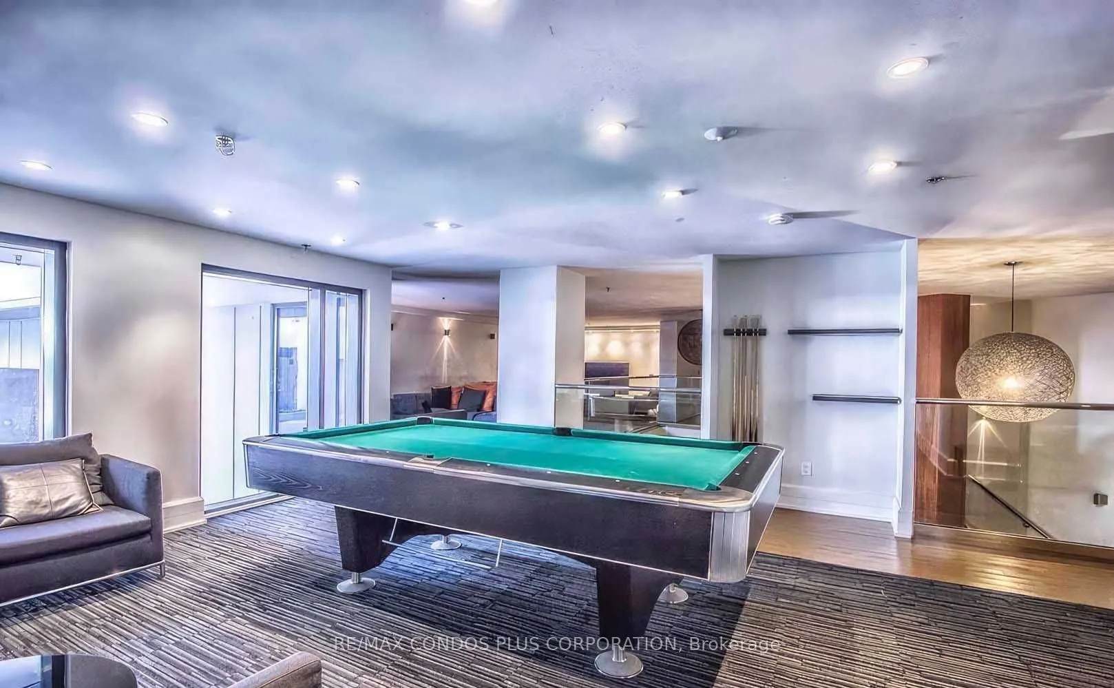 111 Elizabeth Street, #101
