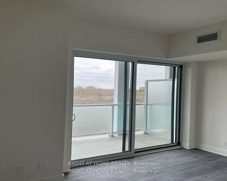 188 Fairview Mall Drive, #515