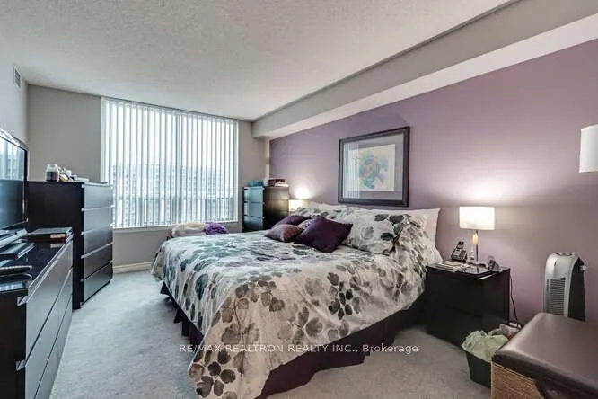 8 Covington Road, #1008