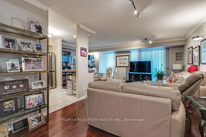 8 Covington Road, #1008