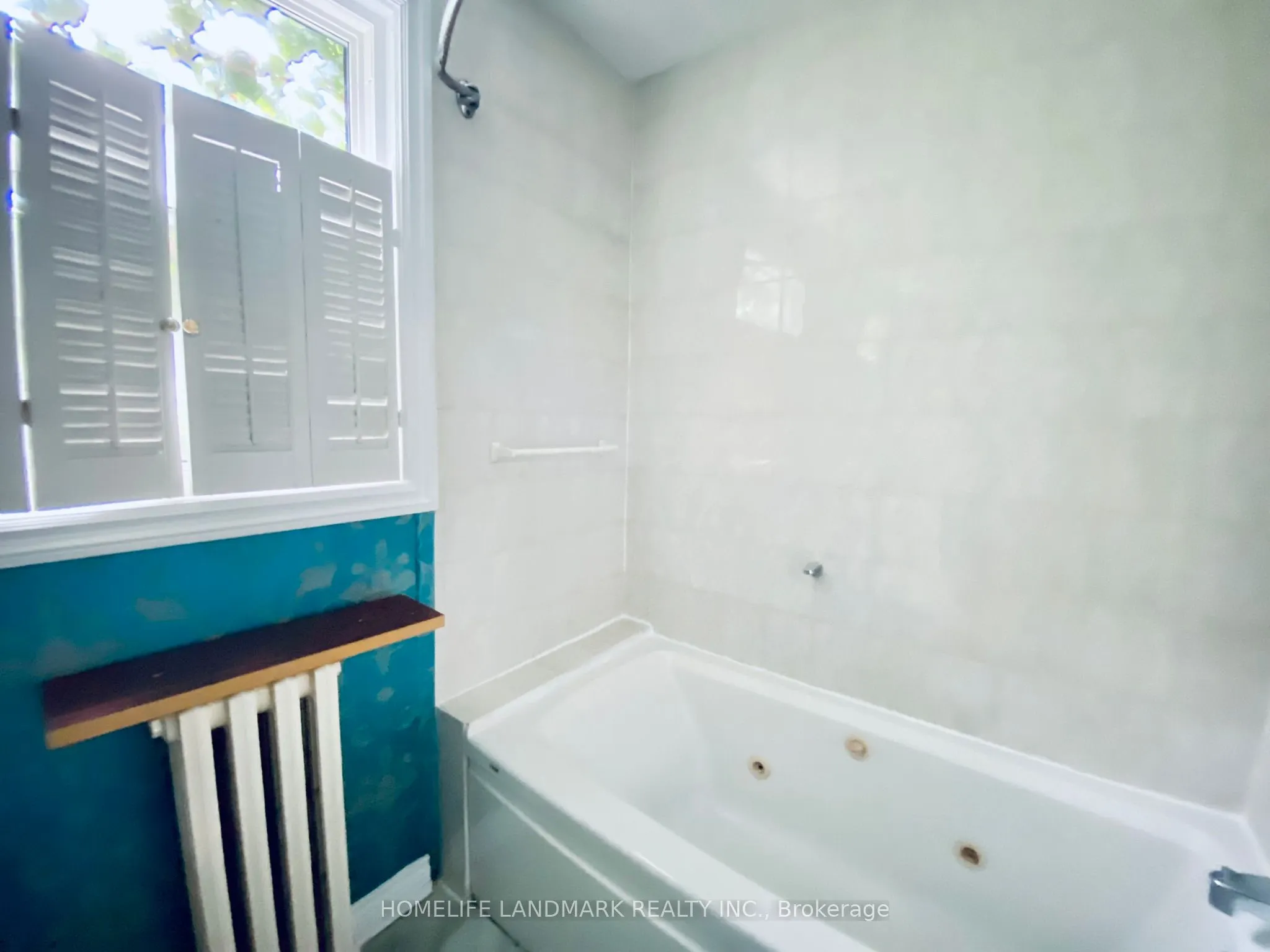 256 Oriole Parkway, #Upper