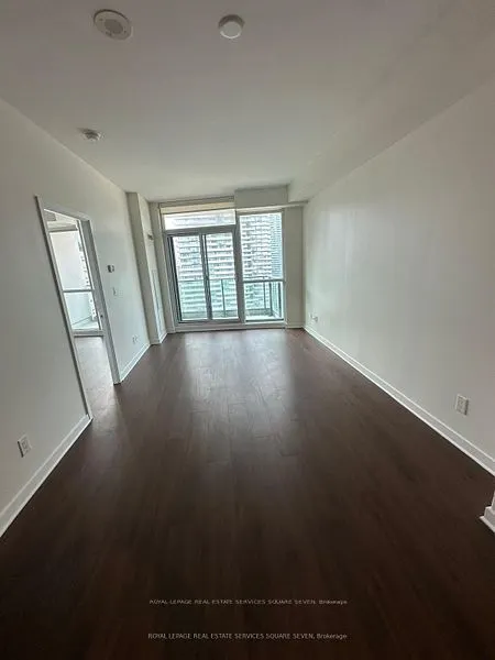 33 Bay Street, #3013