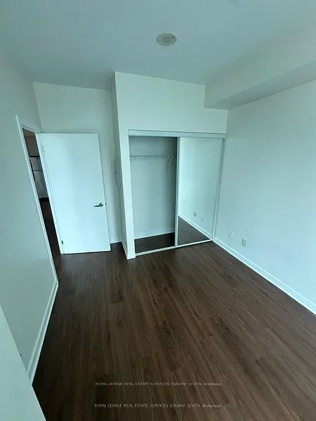 33 Bay Street, #3013