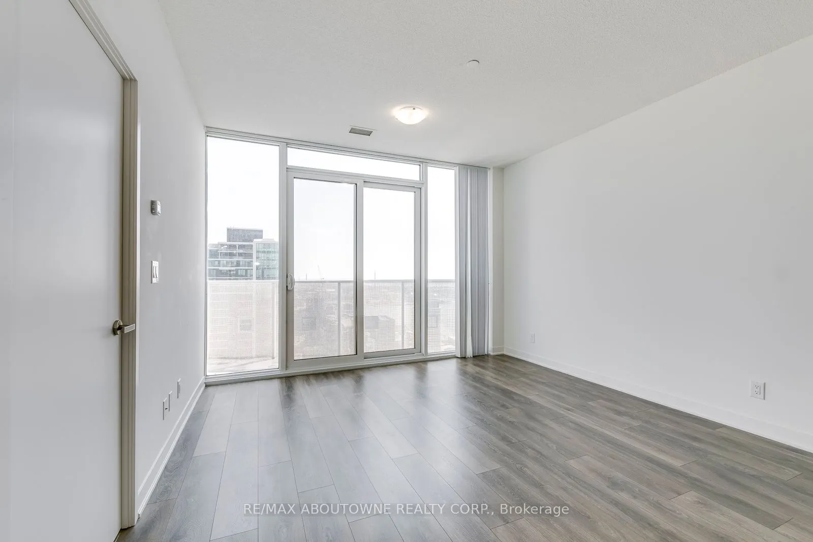 88 Harbour Street, #4906