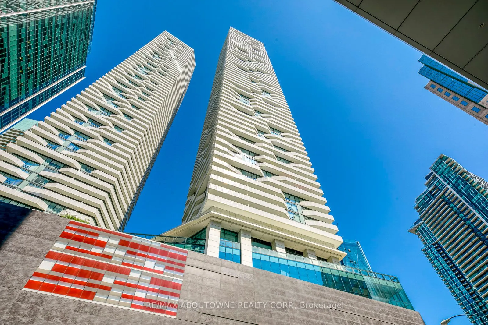 88 Harbour Street, #4906
