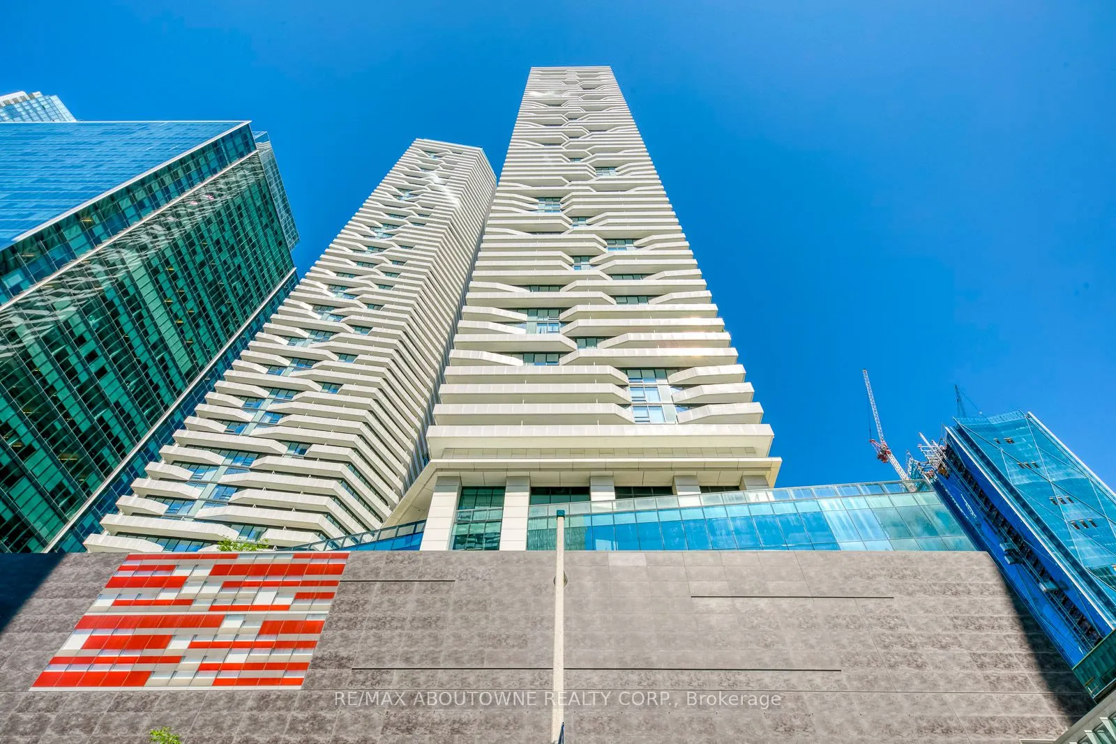 88 Harbour Street, #4906