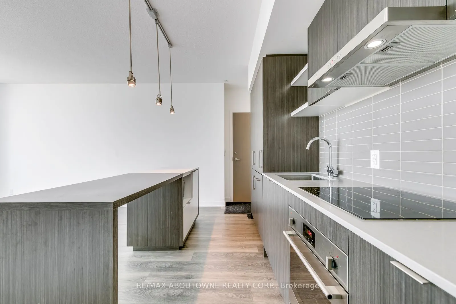88 Harbour Street, #4906