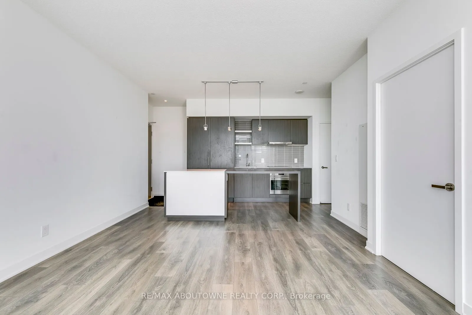 88 Harbour Street, #4906