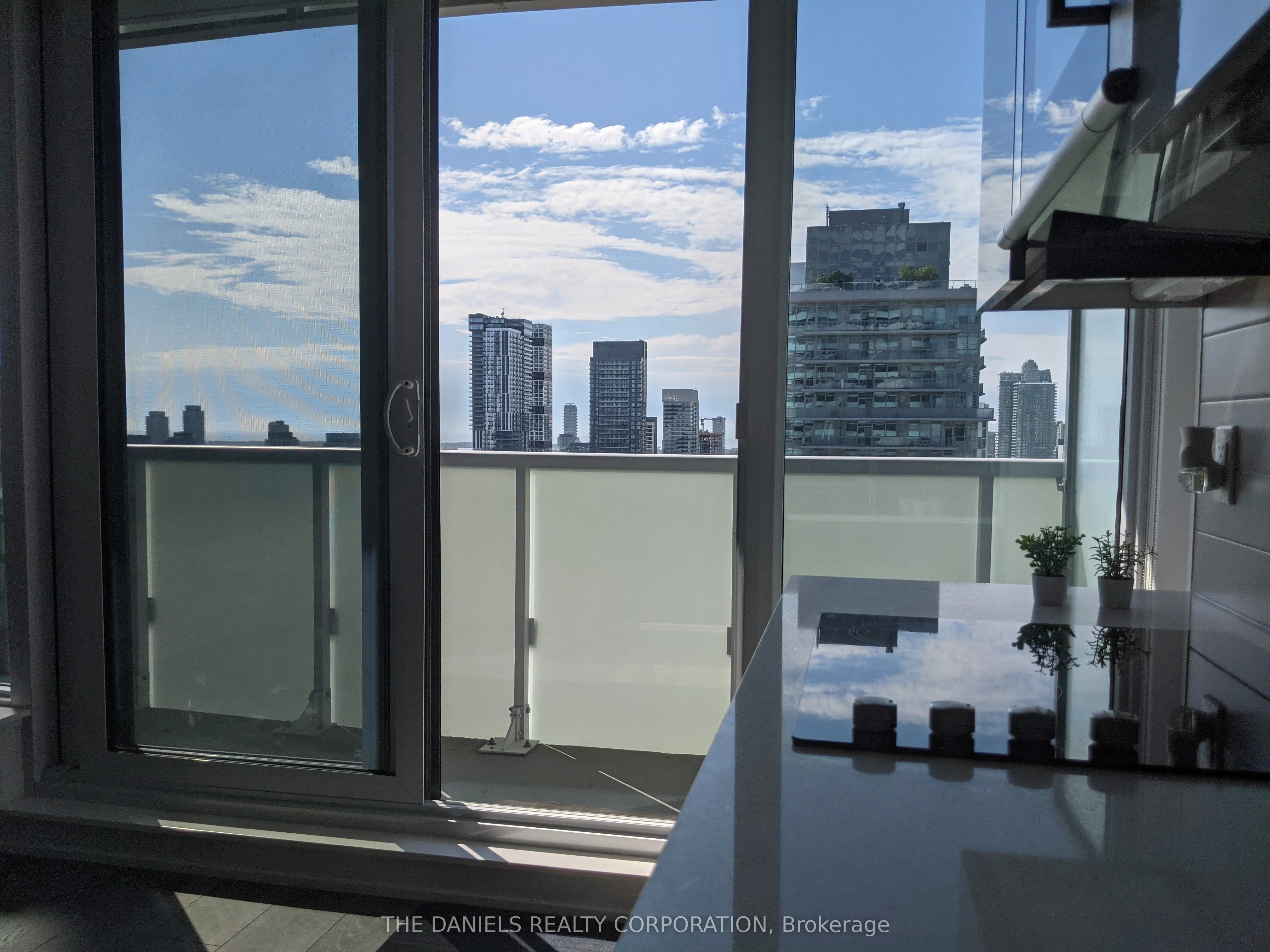 403 Church Street, #2513