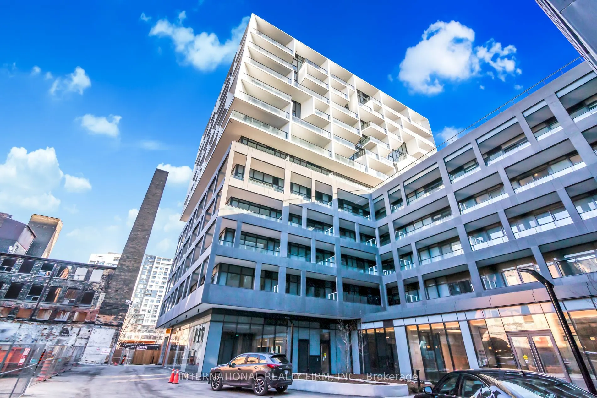 9 Tecumseth Street, #203