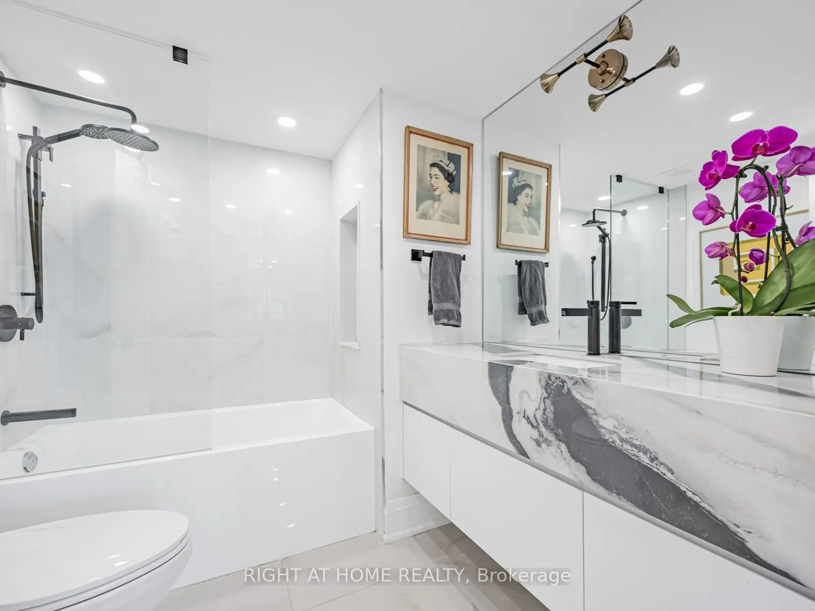 1166 Bay Street, #401