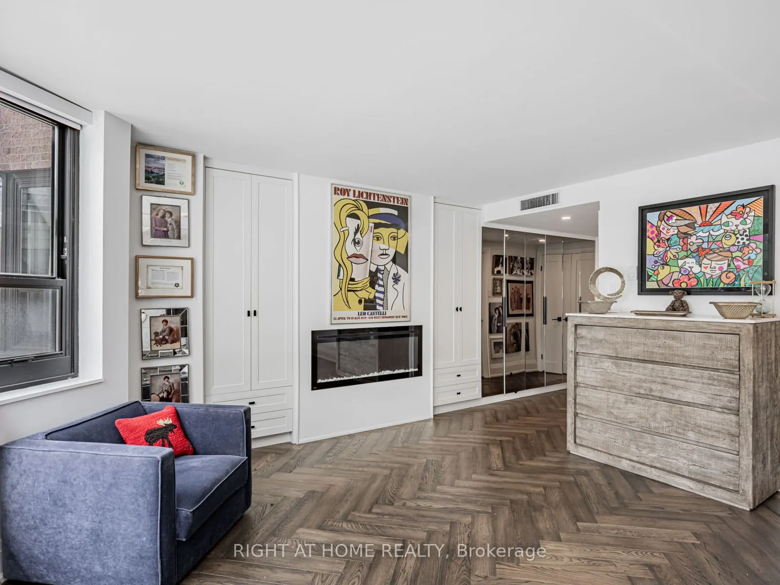1166 Bay Street, #401