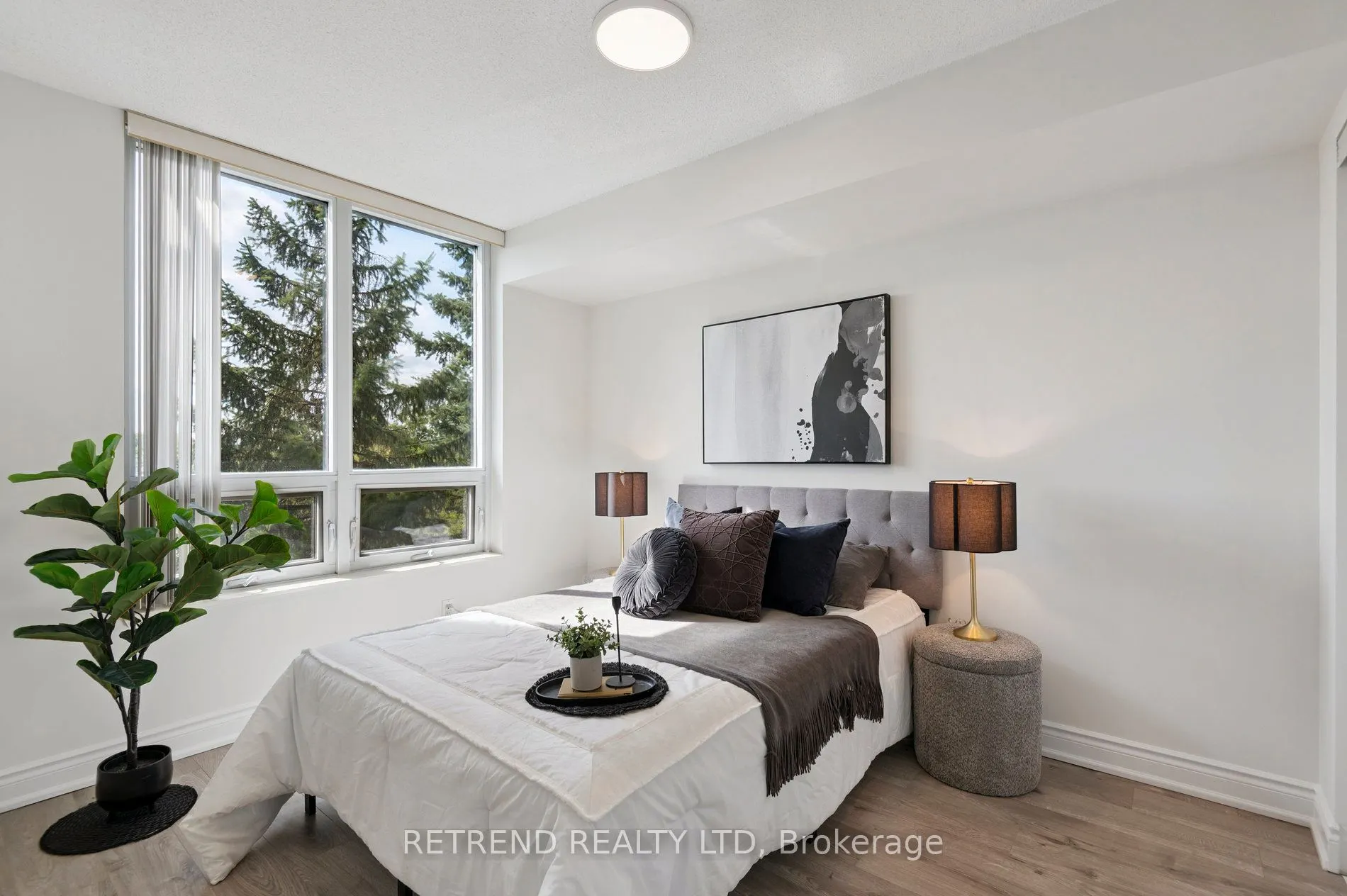 15 Greenview Avenue, #411