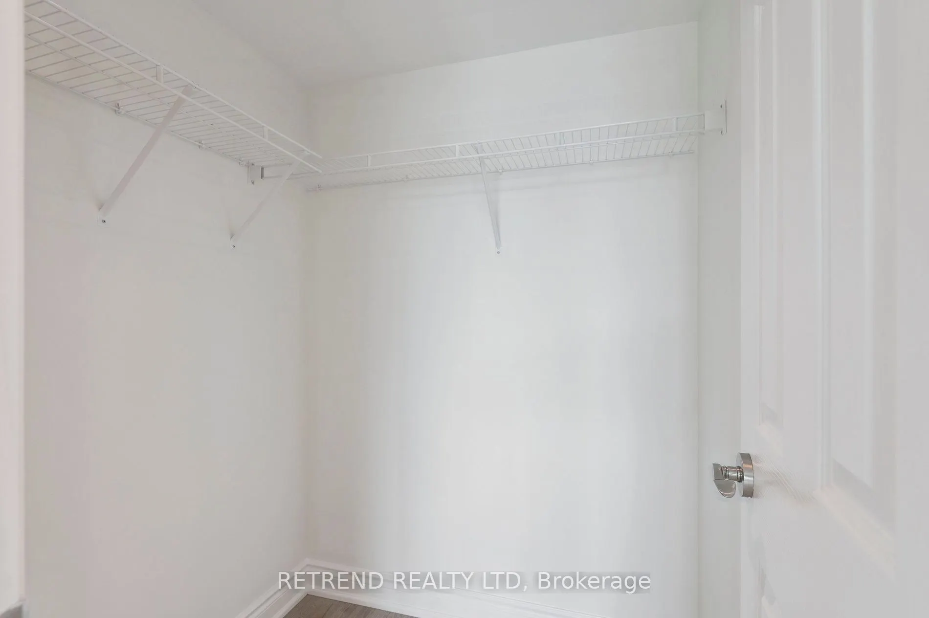 15 Greenview Avenue, #411