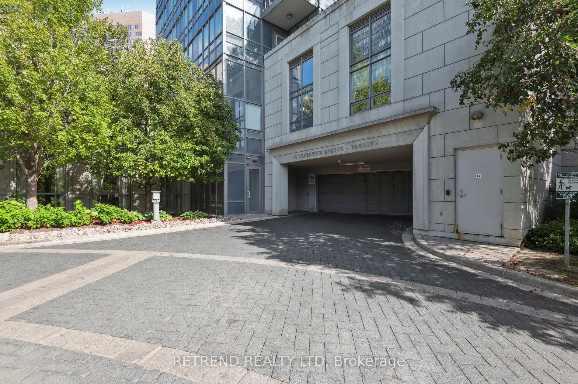 15 Greenview Avenue, #411