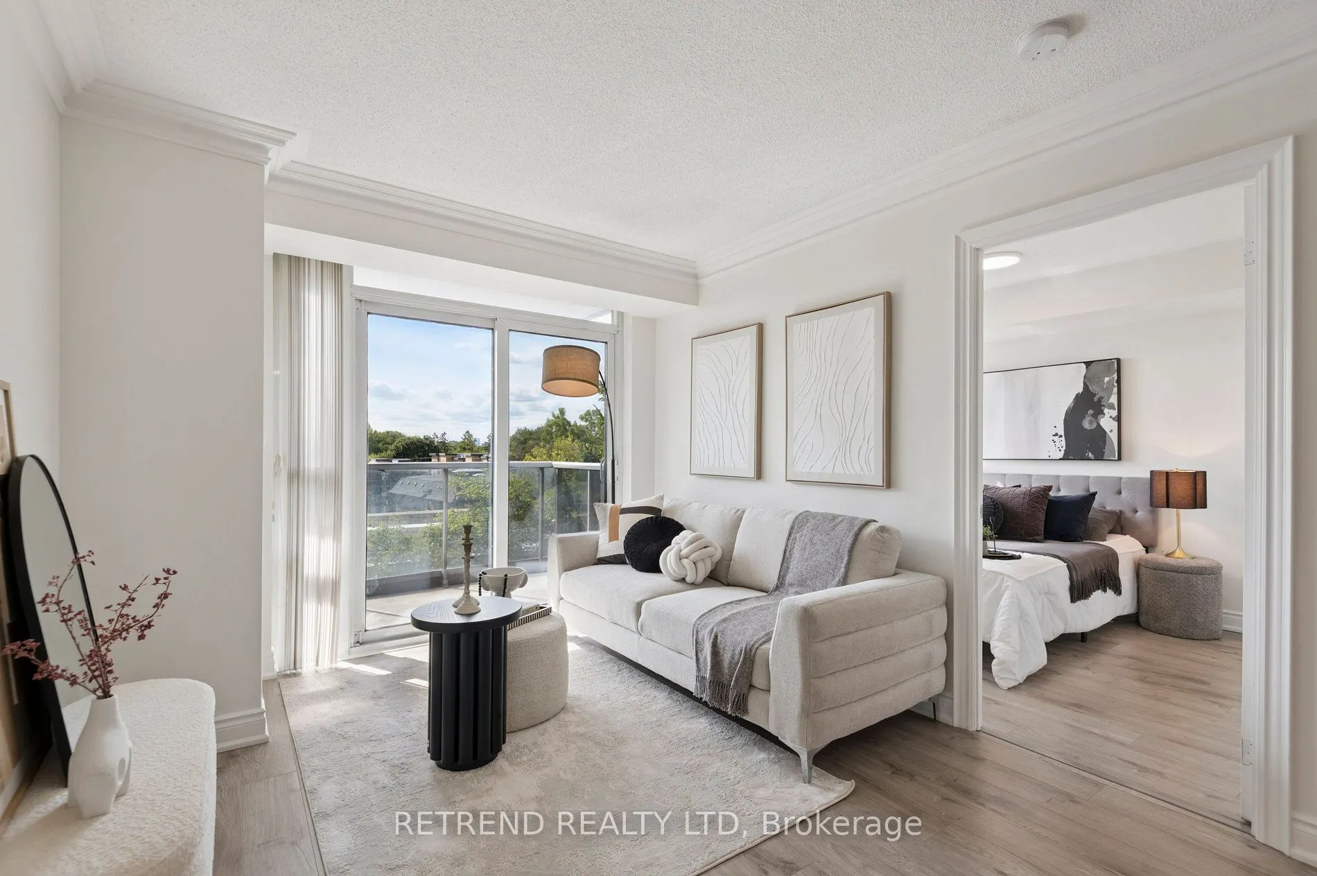 15 Greenview Avenue, #411
