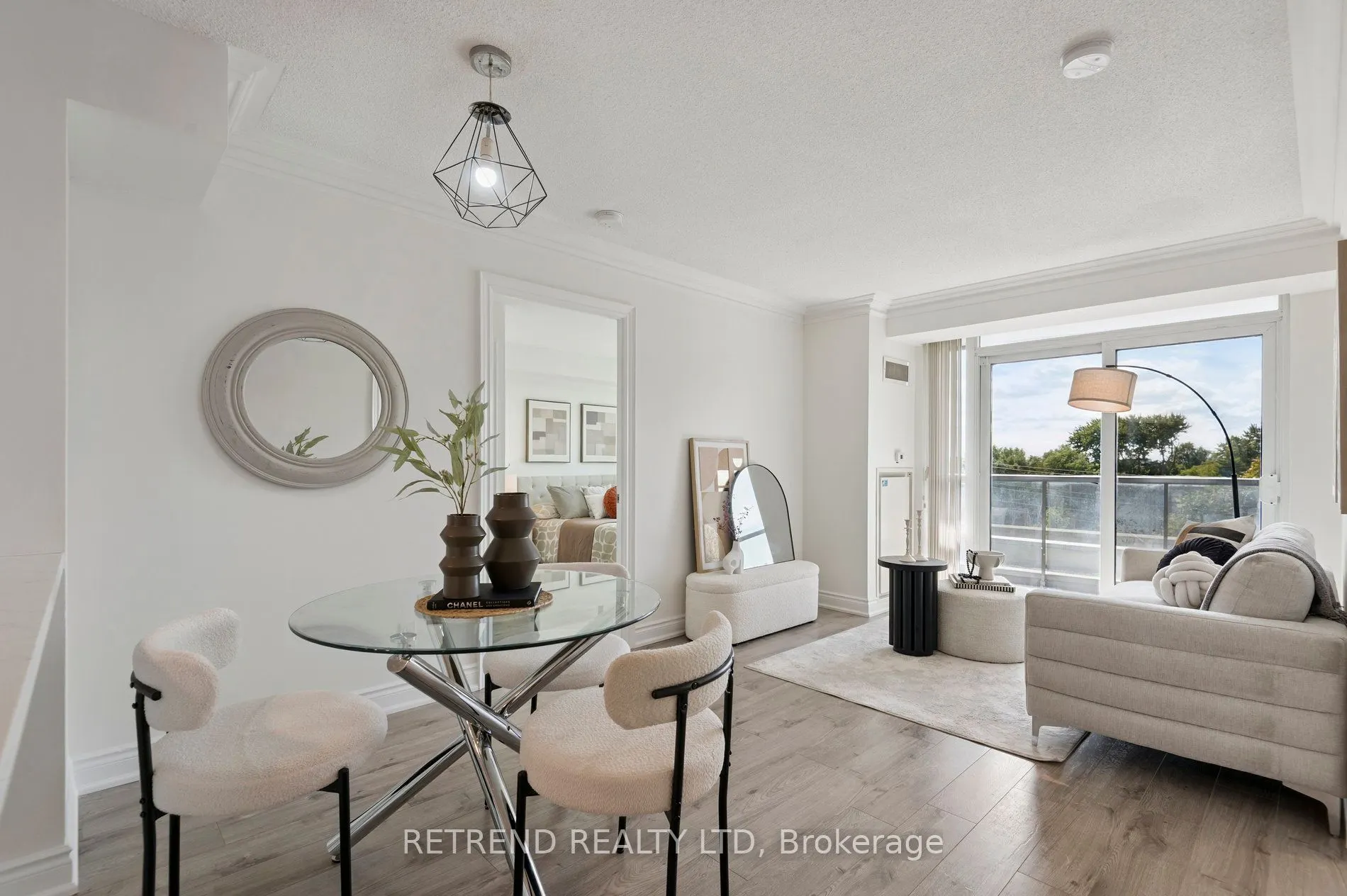 15 Greenview Avenue, #411