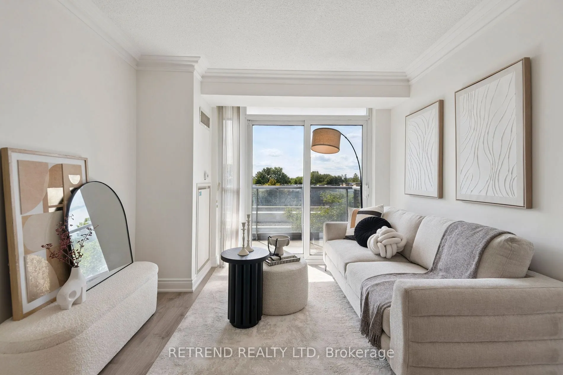 15 Greenview Avenue, #411