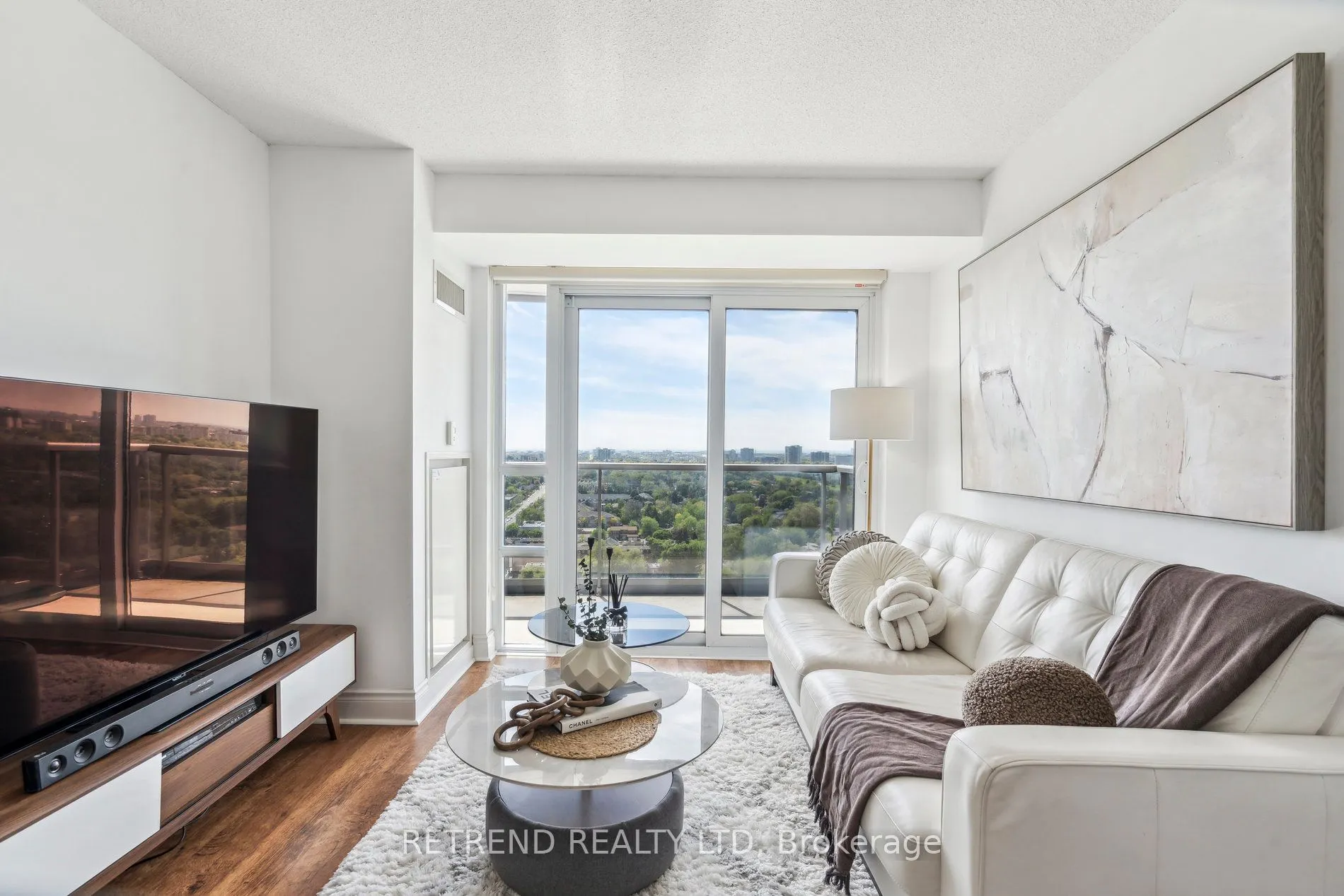 15 Greenview Avenue, #2111