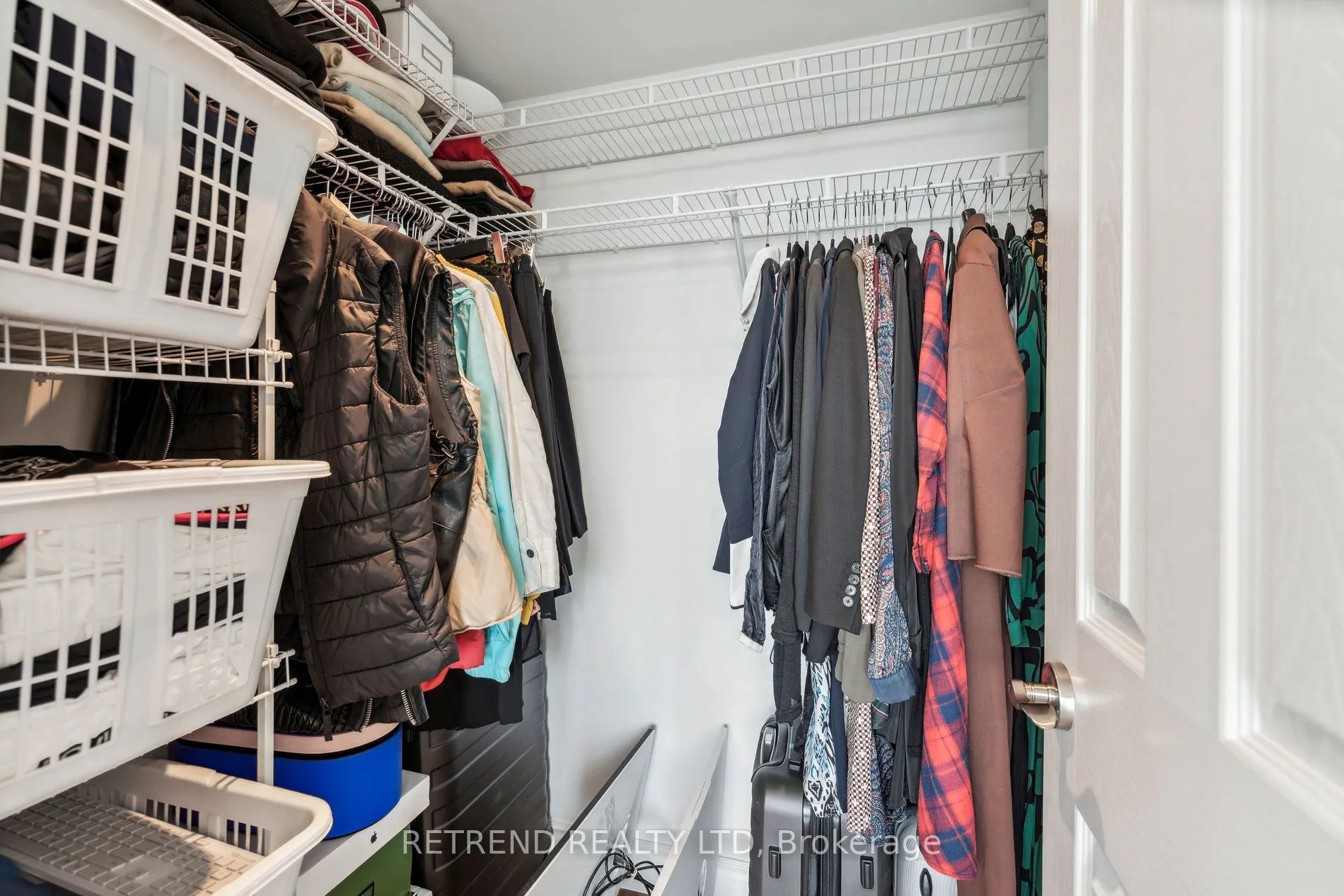 15 Greenview Avenue, #2111