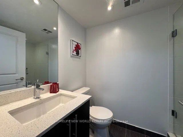 400 Adelaide Street E, #815
