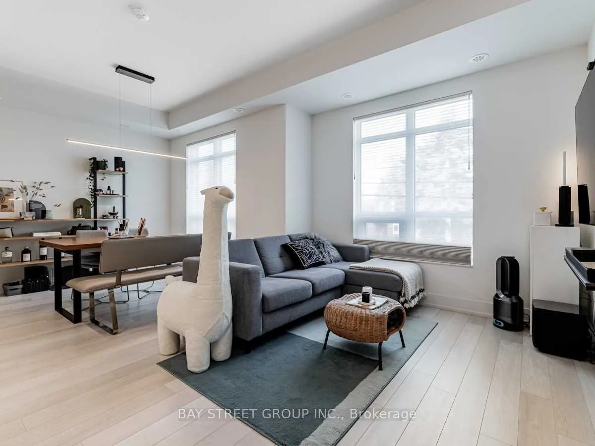 52 Holmes Avenue, #10